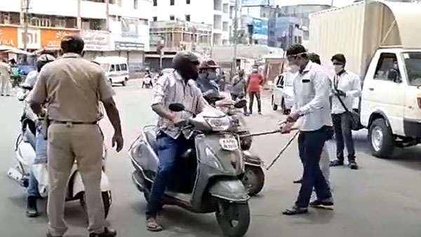 బెంగళూరులో కరోనా ఎఫెక్ట్; లాక్డౌన్లో పట్టుబడ్డ వారికి డిఫరెంట్ పనిష్మెంట్