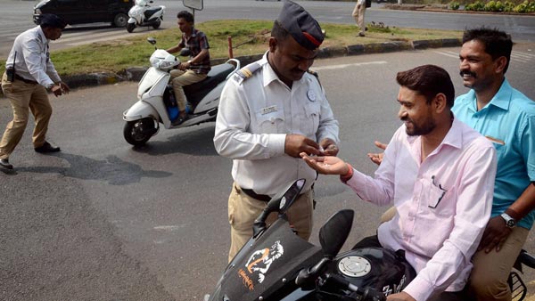 లాక్డౌన్ రూల్స్ గాలికొదిలేసిన ముఖ్యమంత్రి కొడుకు.. ఎవరో తెలుసా..?