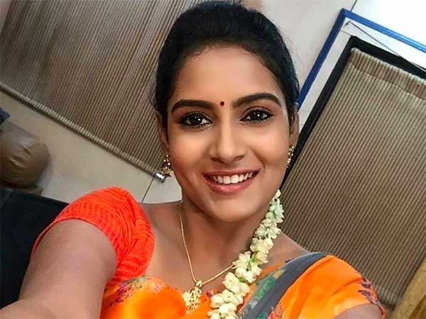 మహీంద్రా థార్ కొనుగోలుచేసి బిగ్బాస్ బ్యూటీ.. ఎవరో తెలుసా?