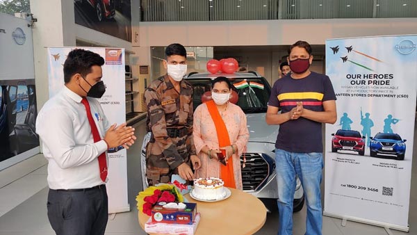 క్యాంటీన్ స్టోర్స్ డిపార్ట్మెంట్ ద్వారా తొలి నిస్సాన్ మాగ్నైట్ ఎస్యూవీ డెలివరీ