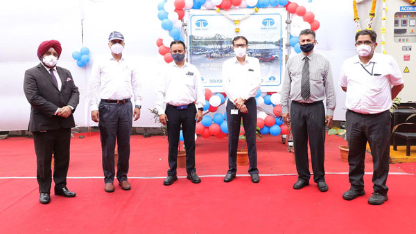 దేశంలో అతిపెద్ద సోలార్ కార్ పార్క్ ఏర్పాటుచేసిన టాటా మోటార్స్; వివరాలు