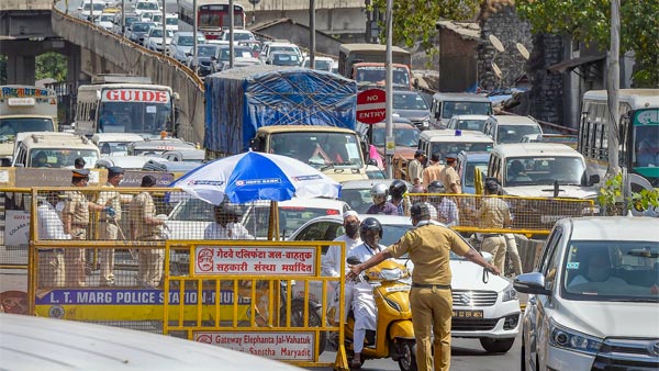 ఢిల్లీలో లాక్డౌన్కు స్వస్తి; ఇప్పుడు అందుబాటులో ఉన్న సర్వీసులు ఇవే