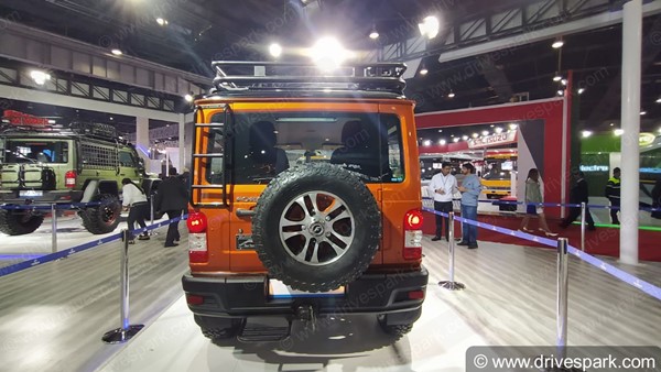 Force Gurkha వచ్చేస్తోంది; Mahindra Thar పరిస్థితి ఏంటి?