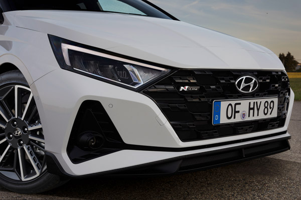 భారత్లో ఆవిష్కరించబడిన కొత్త Hyundai i20 N Line; డిజైన్, ఫీచర్స్ & వివరాలు