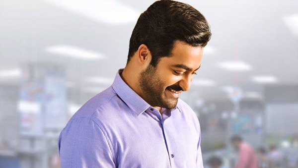 భారతదేశపు మొట్టమొదటి లంబోర్ఘిని ఉరస్ గ్రాఫైట్ కొన్న Jr NTR