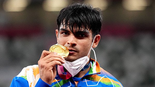 టోక్యో ఒలింపిక్స్లో పతకం కోల్పోయిన భారత అథ్లెట్లకు టాటా ఆల్ట్రోజ్ గిఫ్ట్!