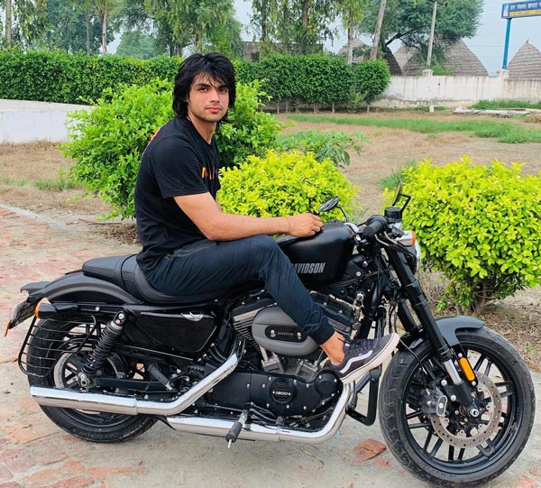 టోక్యో ఒలంపిక్ గోల్డ్ మెడల్ విన్నర్ నీరజ్ చోప్రా గురించి మీకు తెలియని వివరాలు