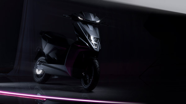 Simple One Electric Scooter క్రేజ్ మామూలుగా లేదు; అప్పుడే 30,000 దాటిన బుకింగ్స్
