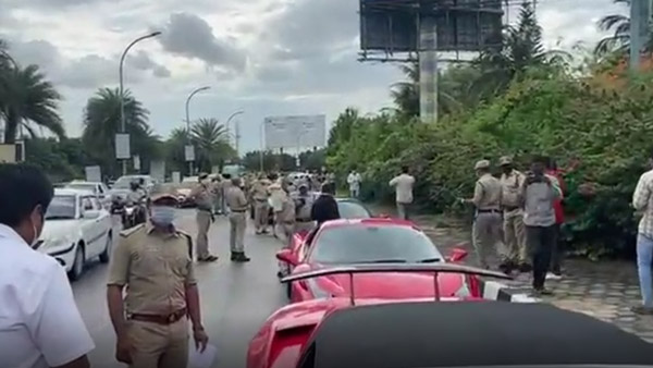 బ్రేకింగ్.. తెలంగాణలో ఒక్కసారిగా అనేక లగ్జరీ కార్లు సీజ్.. కారణం ఇదే