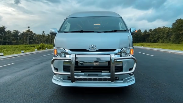 లగ్జరీ హోమ్గా మారిన Toyota Hiace MPV; వీడియో వైరల్
