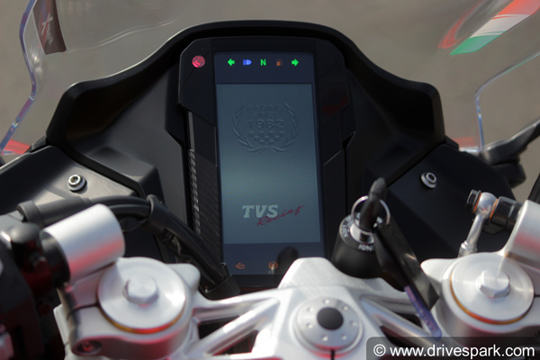విడుదలకు సిద్దమవుతున్న 2021 TVS Apache RR 310 బైక్