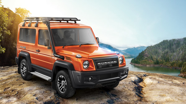 Force Gurkha వర్సెస్ Mahindra Thar: రెండింటిలో ఏది మేలంటారు?
