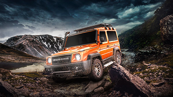 Force Gurkha వర్సెస్ Mahindra Thar: రెండింటిలో ఏది మేలంటారు?