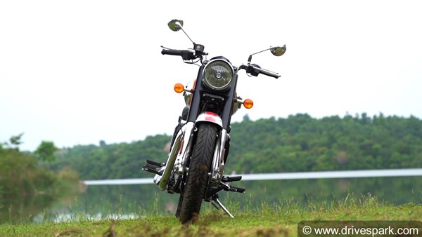 2021 Royal Enfield Classic 350 వీడియో 2021 Royal Enfield Classic 350 వీడియో