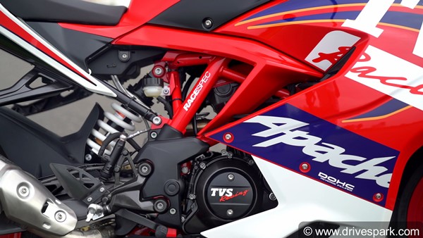 బైక్ రేసింగ్లో రారాజు.. '2021 Apache RR310' రివ్యూ; పర్ఫామెన్స్ అదుర్స్
