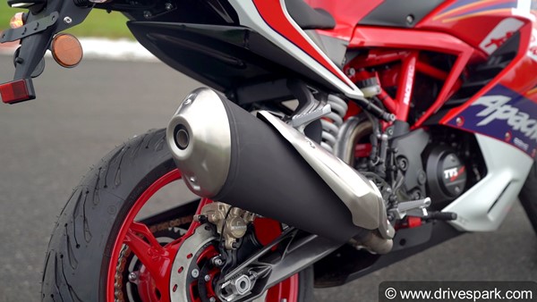 బైక్ రేసింగ్లో రారాజు.. '2021 Apache RR310' రివ్యూ; పర్ఫామెన్స్ అదుర్స్