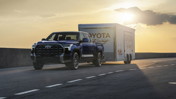 కొత్త 2022 Toyota Tundra పికప్ ట్రక్ ఆవిష్కరణ; Ford F150 కి గట్టి పోటీ!