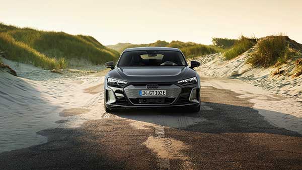 భారత్లో విడుదలైన Audi e-Tron GT మరియు RS e-Tron GT; ధర & వివరాలు