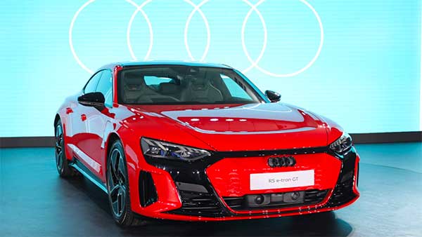 భారత్లో విడుదలైన Audi e-Tron GT మరియు RS e-Tron GT; ధర & వివరాలు