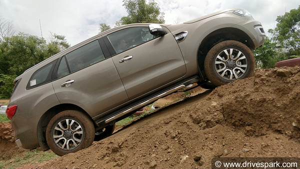 Endeavour ఎస్యూవీని కాపాడటానికి Ford చేసిన ప్రయత్నాలు ఫలించలేదు!