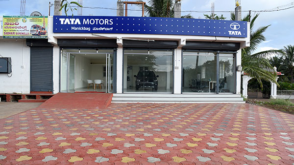 Tata Motors కొత్త రికార్డ్; ఒకే రోజు 70 షోరూమ్ల ప్రారంభం