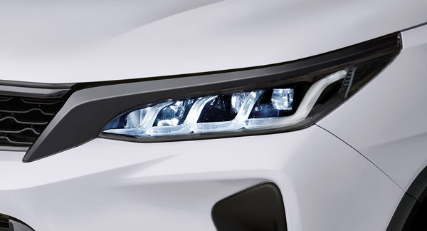 భారత మార్కెట్లో Toyota Fortuner Legender 4x4 లాంచ్ ఎప్పుండంటే..?
