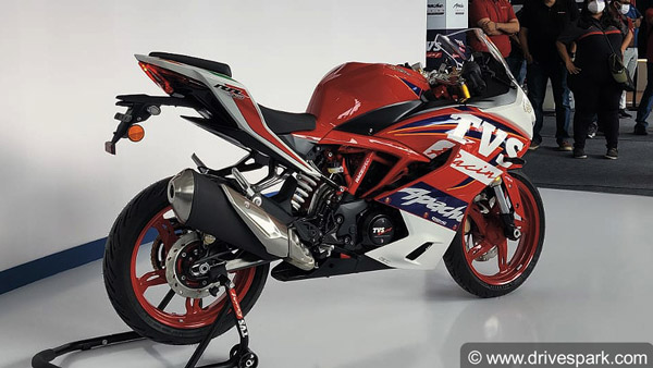 కొత్త Apache RR310 కి డిమాండ్ మామూలుగా లేదుగా.. అప్పుడే ఫస్ట్ బ్యాచ్ బుకింగ్ ఫినిష్