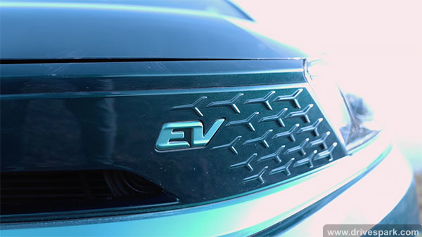 2021 Tata Tigor EV రివ్యూ; ఫీచర్స్, ఫెర్ఫామెన్స్ & ఫుల్ డీటైల్స్