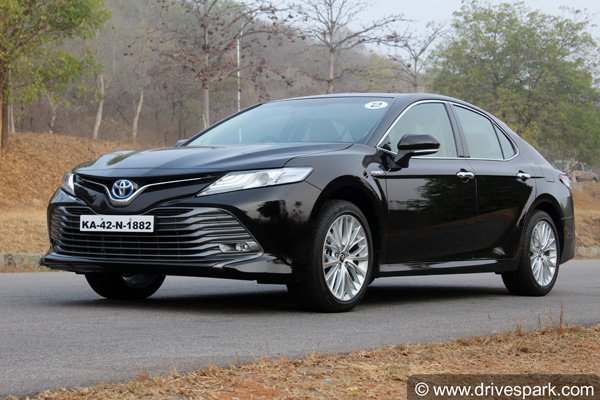 బ్రేకింగ్ న్యూస్.. అక్టోబర్ 01 నుంచి పెరగనున్న Toyota ధరలు