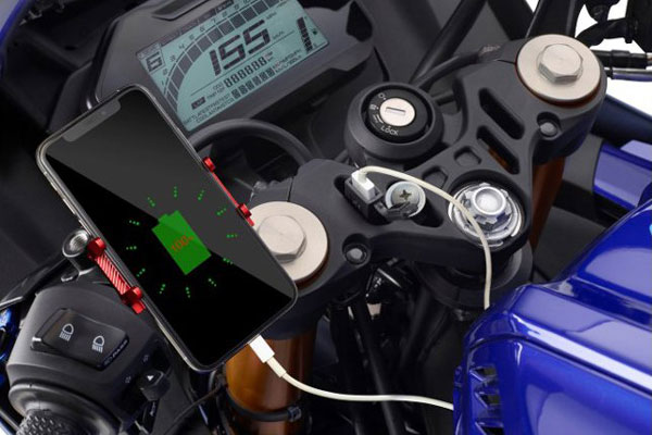 కొత్త 2021 Yamaha R15 స్పోర్ట్స్ బైక్స్ కోసం అఫీషియల్ యాక్ససరీస్; ప్రారంభ ధర రూ.190