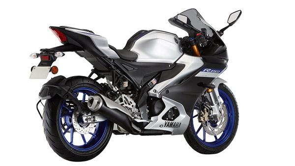 Yamaha R15M వర్సెస్ Yamaha R15 V4.0: ఈ రెండింటిలో తేడాలు ఏంటి?