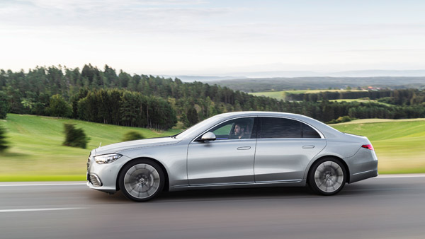 భారత్లో విడుదలైన కొత్త Mercedes-Benz S-Class: ధర & వివరాలు