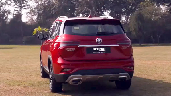 MG Hector Plus ఎస్యూవీలో రెండు వేరియంట్లు డిస్కంటిన్యూ!