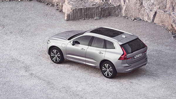 Volvo XC60 మైల్డ్-హైబ్రిడ్ టీజర్: త్వరలోనే భారత మార్కెట్లో విడుదల