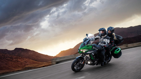 కొత్త 2022 Kawasaki Versys 1000 బైక్ ఆవిష్కరణ; రెండు కొత్త వేరియంట్లు..