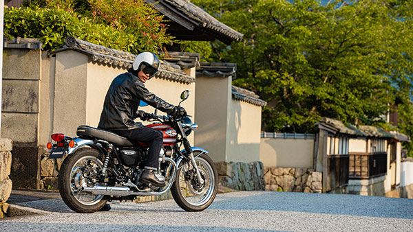 మరిన్ని లేటెస్ట్ అప్డేట్స్తో రానున్న 2022 Kawasaki W800