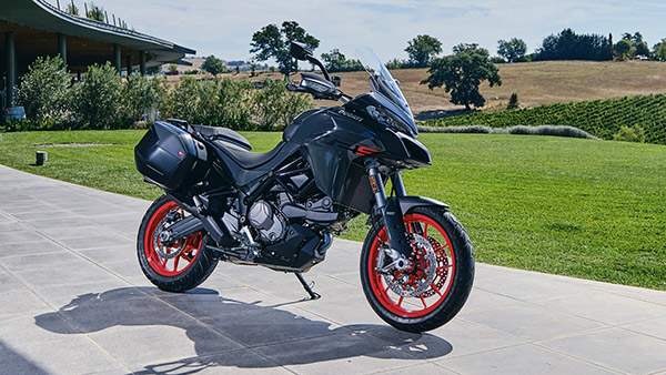 లేటెస్ట్ ఫీచర్స్తో ఆవిష్కరించబడిన కొత్త Ducati Multistrada V2 బైక్; భారత్కు రానుందా..!!