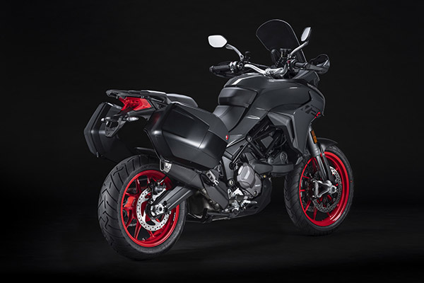 లేటెస్ట్ ఫీచర్స్తో ఆవిష్కరించబడిన కొత్త Ducati Multistrada V2 బైక్; భారత్కు రానుందా..!!