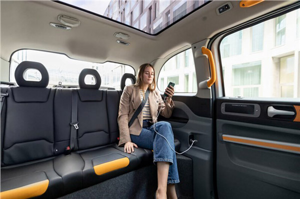 ఐకానిక్ London Cab ఎలక్ట్రిక్ కారును ఇండియాకు తీసుకురానున్న LEVC