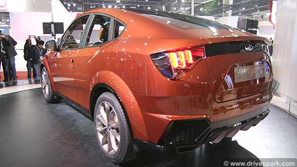 210 బిహెచ్పి డీజిల్ ఇంజన్ రానున్న సరికొత్త Mahindra XUV900