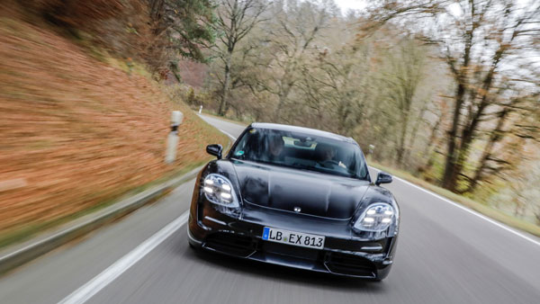 నవంబర్ 12న Porsche Taycan EV మరియు Macan ఫేస్లిఫ్ట్ మోడళ్ల విడుదల