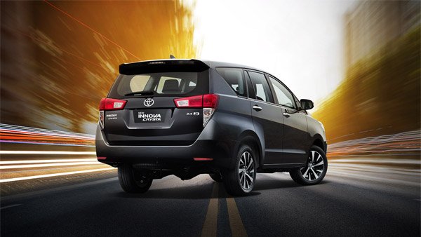 Toyota Innova Crysta లిమిటెడ్ ఎడిషన్ విడుదల: ధర, ఫీచర్లు మరియు వివరాలు