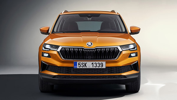Skoda Karoq ఫేస్లిఫ్ట్ ఆవిష్కరణ: డిజైన్, ఫీచర్స్ & పుల్ డీటైల్స్