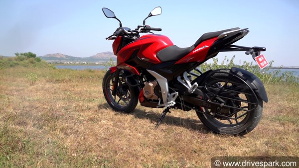 సరికొత్త Bajaj Pulsar N250 రివ్యూ.. ఫీచర్స్, పర్ఫామెన్స్ & పూర్తి వివరాలు