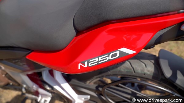 సరికొత్త Bajaj Pulsar N250 రివ్యూ.. ఫీచర్స్, పర్ఫామెన్స్ & పూర్తి వివరాలు