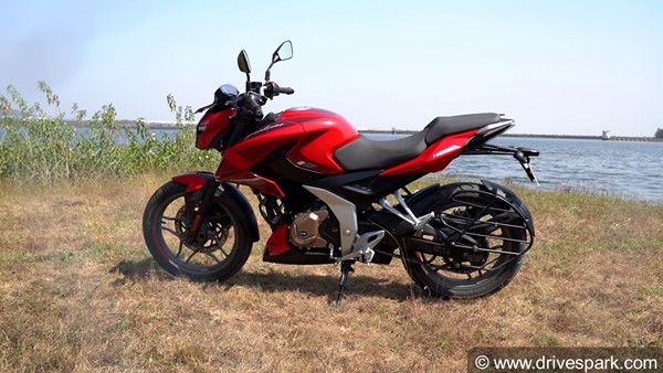 సరికొత్త Bajaj Pulsar N250 రివ్యూ.. ఫీచర్స్, పర్ఫామెన్స్ & పూర్తి వివరాలు