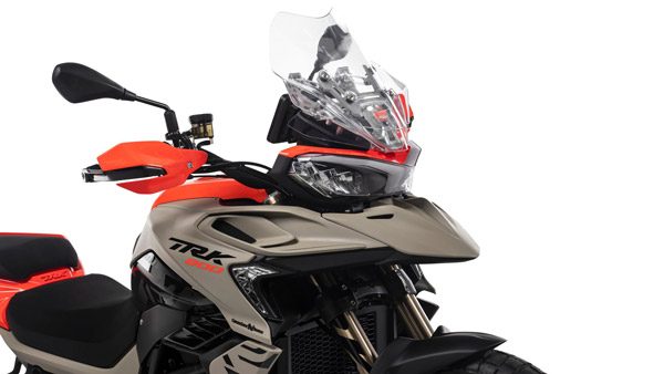 సరికొత్త Benelli TRK 800 అడ్వెంచర్ బైక్ ఆవిష్కరణ; త్వరలోనే విడుదల
