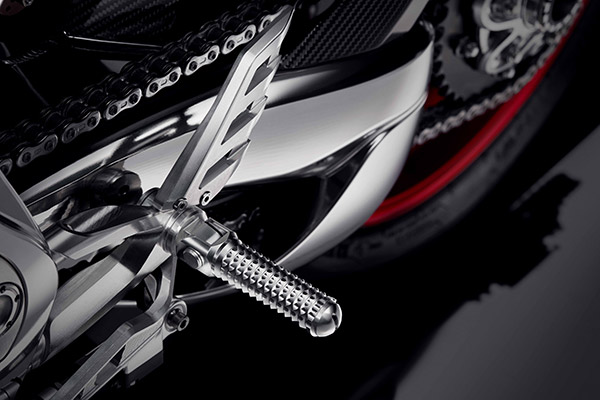 టీవీఎస్కి చెందిన Norton V4SV సూపర్బైక్ ఆవిష్కరణ; V4SS కి రీప్లేస్మెంట్!