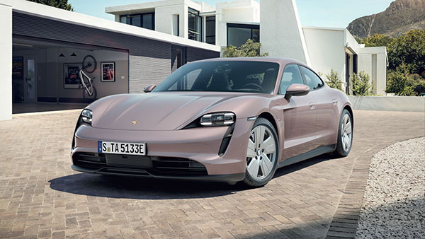 భారత్లో విడుదలైన కొత్త Porsche Taycan : ధర రూ. 1.50 కోట్లు
