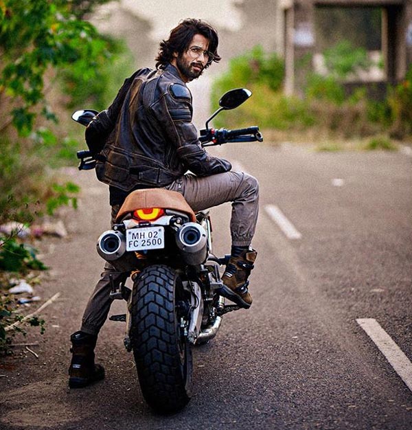 Ducati బైక్స్ కలిగి ఉన్న సెలబ్రెటీలు.. వీరే: మీకు తెలుసా..!!